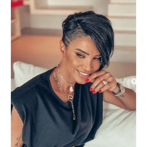 101 Popular Short Haircuts for Women to Try in 2025 (Hairstyles Guide)