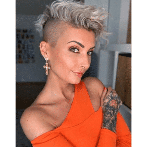 101 Popular Short Haircuts for Women to Try in 2024 (Hairstyles Guide)