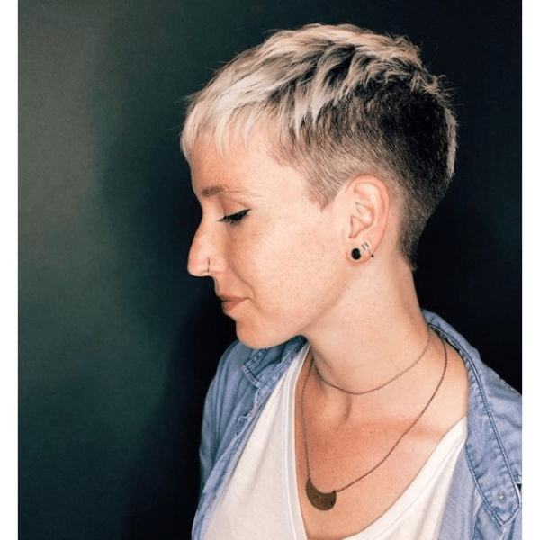 101 Popular Short Haircuts for Women to Try in 2024 (Hairstyles Guide)