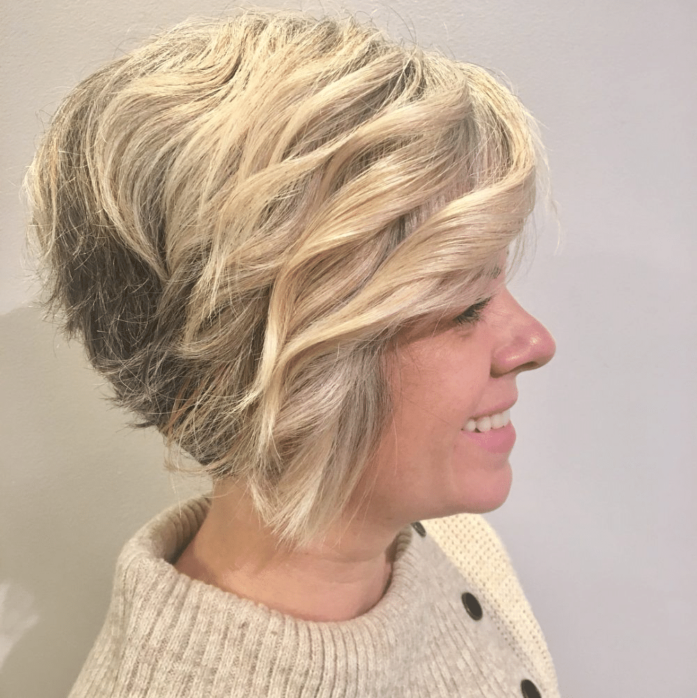 41 Flattering Short Hairstyles for Long Faces in 2025