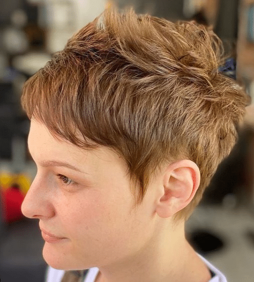 101 Popular Short Haircuts for Women to Try in 2024 (Hairstyles Guide)