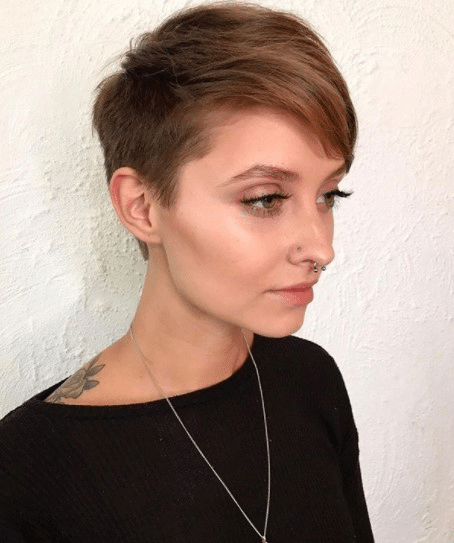 101 Popular Short Haircuts for Women to Try in 2024 (Hairstyles Guide)