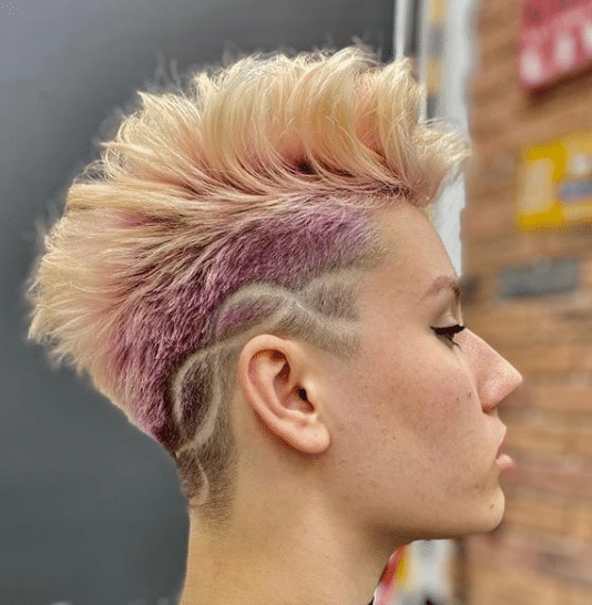 101 Popular Short Haircuts for Women to Try in 2024 (Hairstyles Guide)