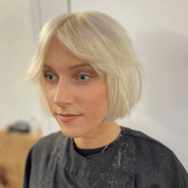 50 Best Blunt Bob Haircut Ideas for Women in 2024