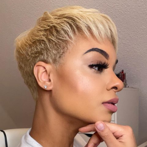 50 Best Short Pixie Cuts and Hairstyles in 2023 (Women Haircuts Guide)
