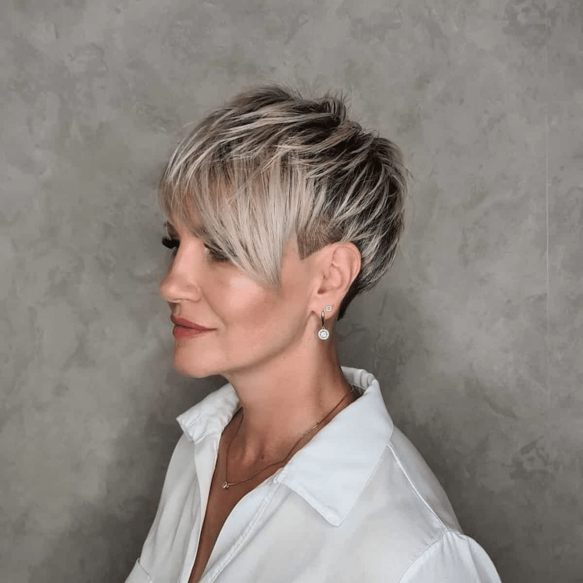 27 Textured Pixie Cut Ideas for a Messy, Modern Look