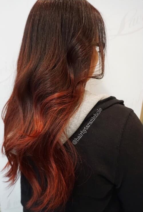 Effortless Chestnut to Red Color Melt