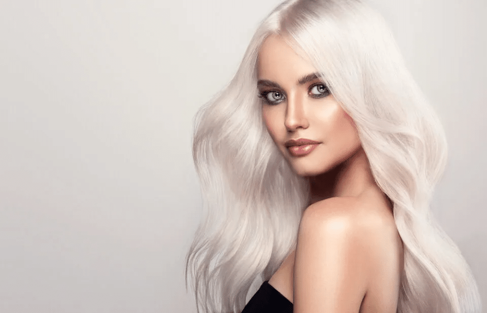 20 Shimmering Shades of Platinum Blonde Hair