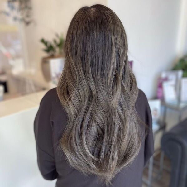 51 Stunning Shades of Ash Brown Hair to Try in 2025