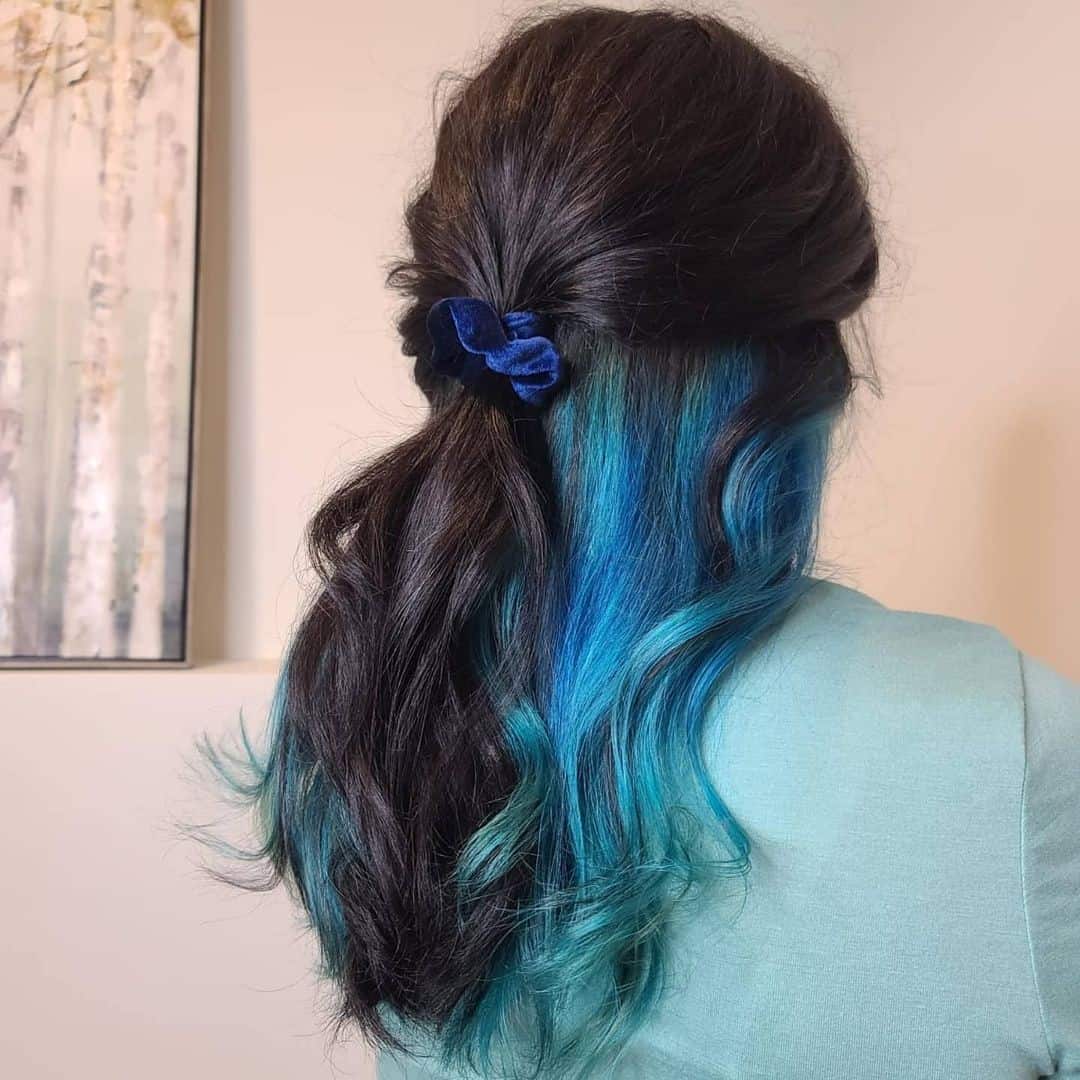 Half-Look Black & Blue Hair