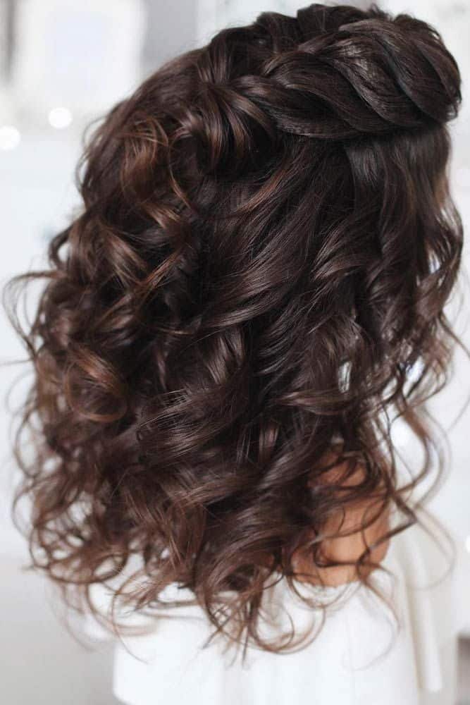 Headband Braid Half-Up Brunette #mediumhair #mediumhairstyles