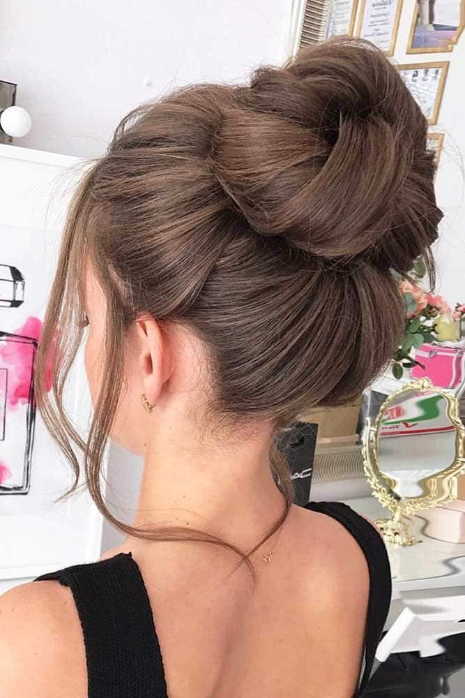 High Bun Hairstyles Messy #mediumhair #mediumhairstyles