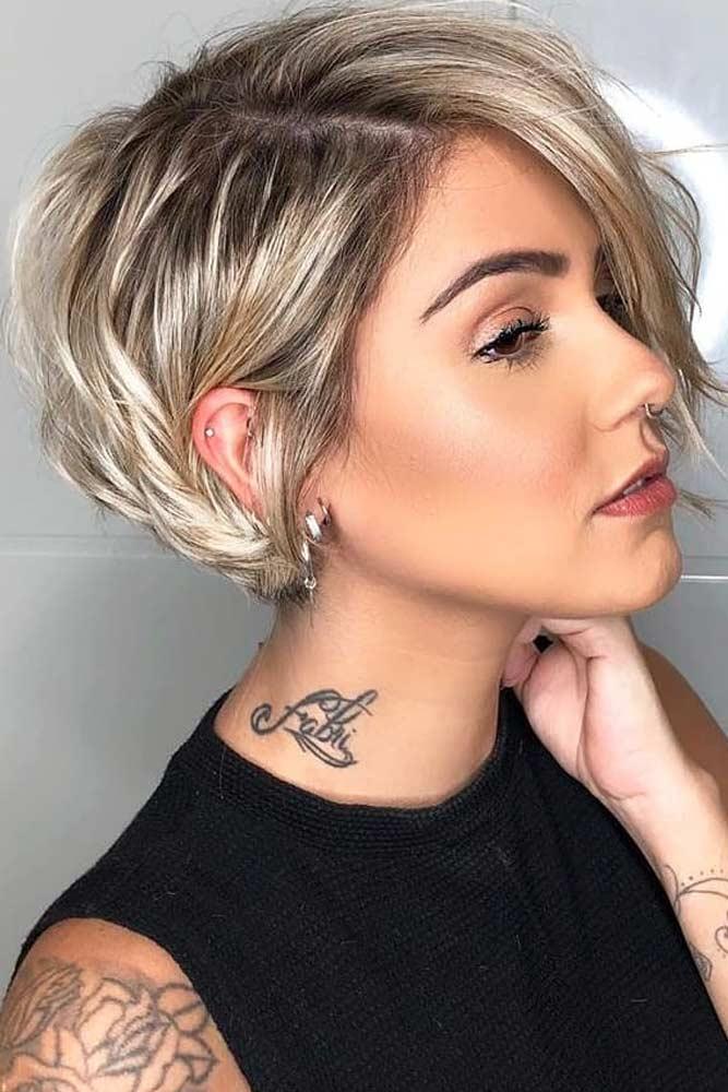Side Parted Layered Pixie Bob #layeredhaircuts #layeredhair #haircuts