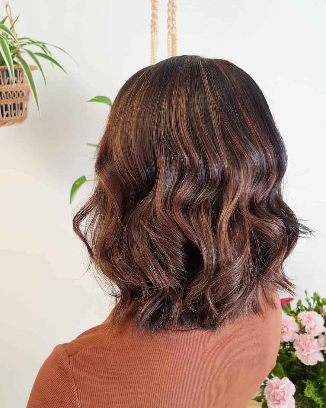 Wavy Hairdo Copper Highlights On Dark Brown Hair