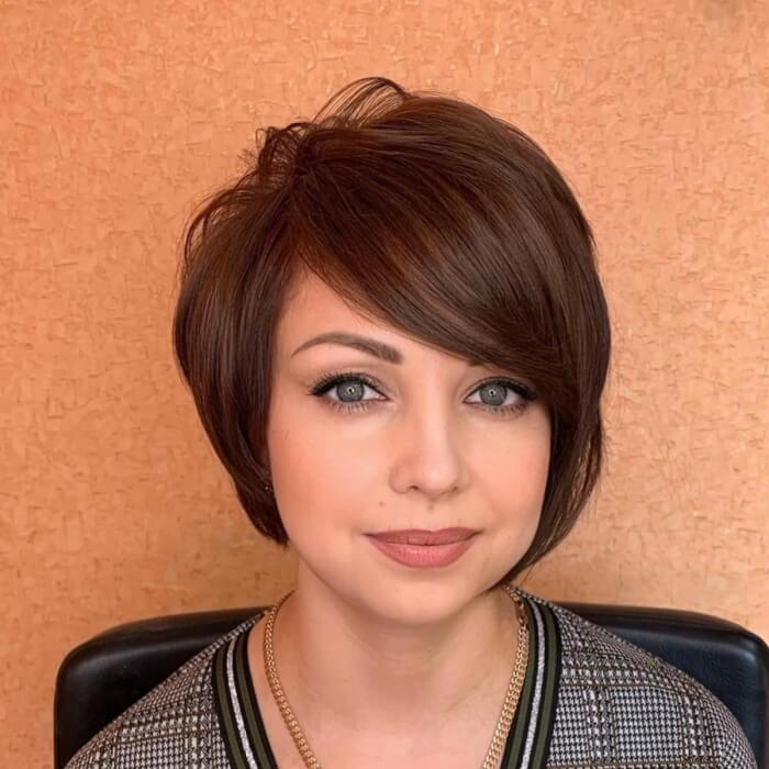 20 Coolest Asymmetrical Short Haircuts For A Bold Chic Look - 151