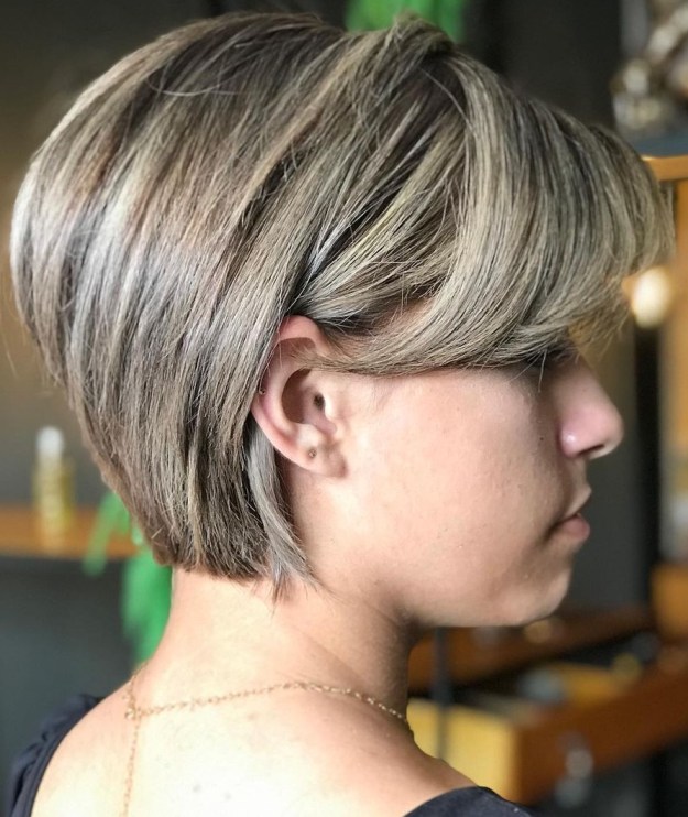 2000s Inspired Pixie Bob with Chunky Highlights