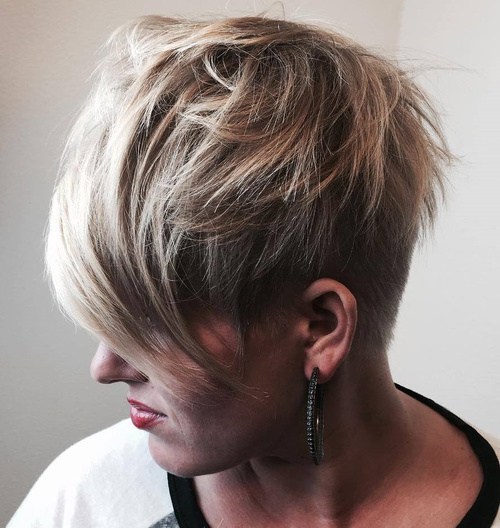 22 Pretty Short Haircuts for Women