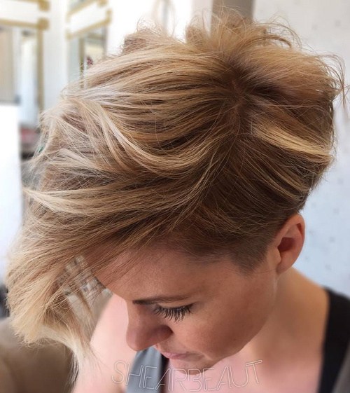 22 Pretty Short Haircuts for Women