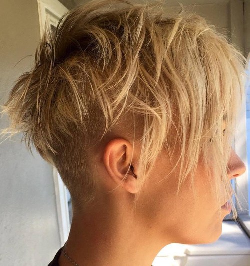 22 Pretty Short Haircuts for Women