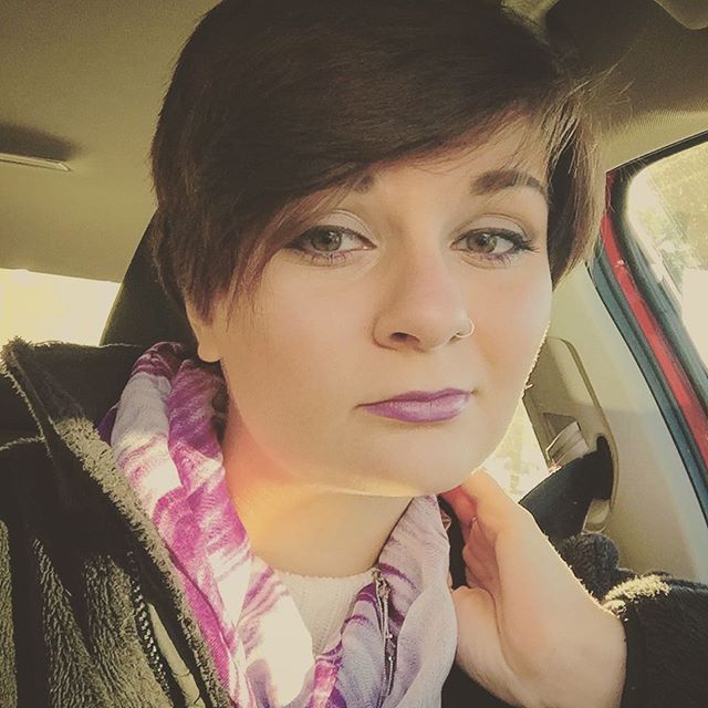 26 Simple Easy Pixie Haircuts for Round Faces