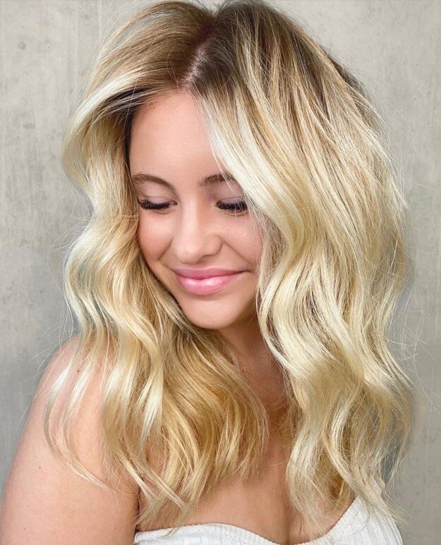 30 Stunningly Beautiful Honey Blonde Hairstyles You Should Try This Year - 191