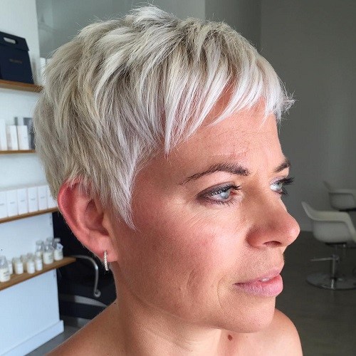 40 Best Pixie Haircuts for Women - Short Pixie Haircuts & Long Pixie Cuts