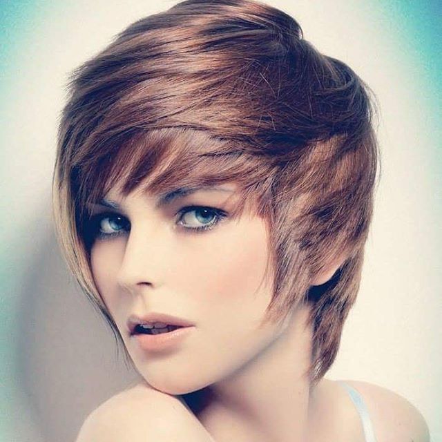 26 Simple Easy Pixie Haircuts for Round Faces