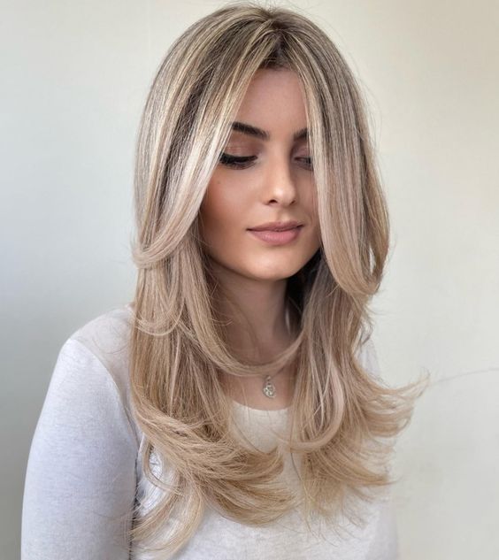 42 Face-Framing Layered Hairstyles for Every Length
