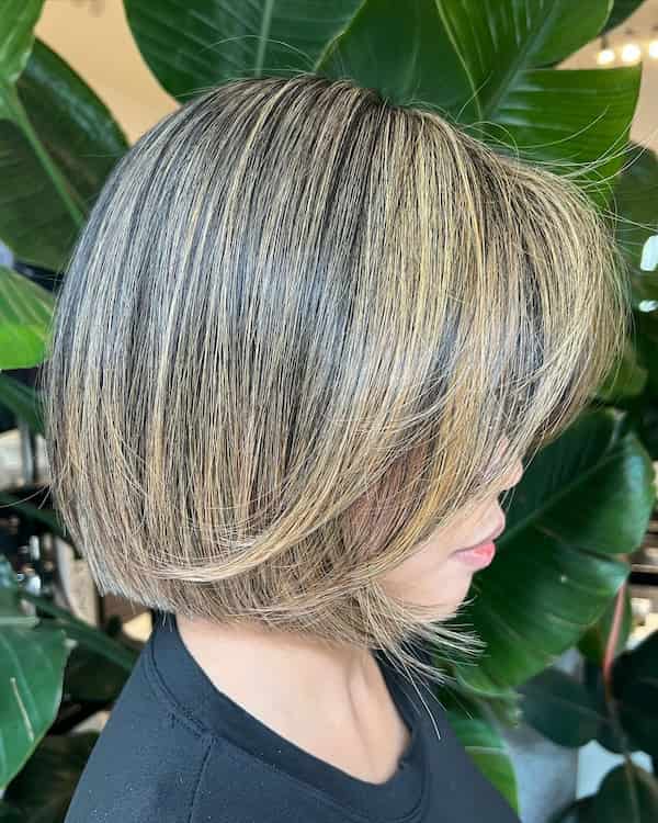 31 Bob Hairstyles with Curtain Bangs