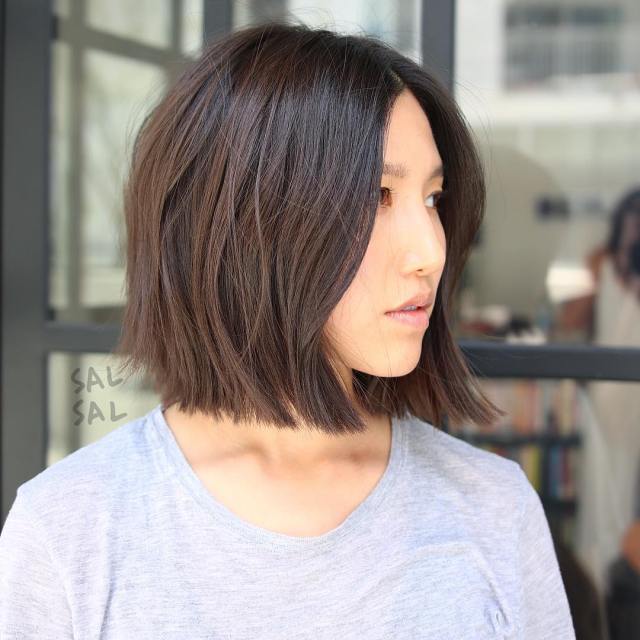 blunt bob hairstyle for short hair