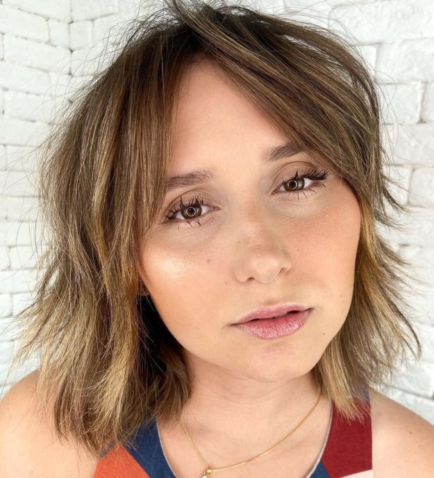 Bob with Curtain Bangs for Thin Hair