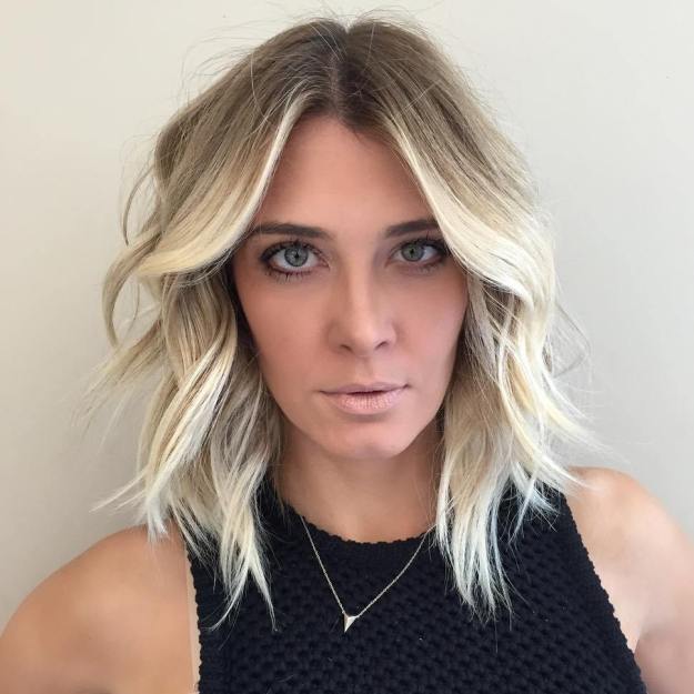 Centre-Parted Blonde Layered Lob