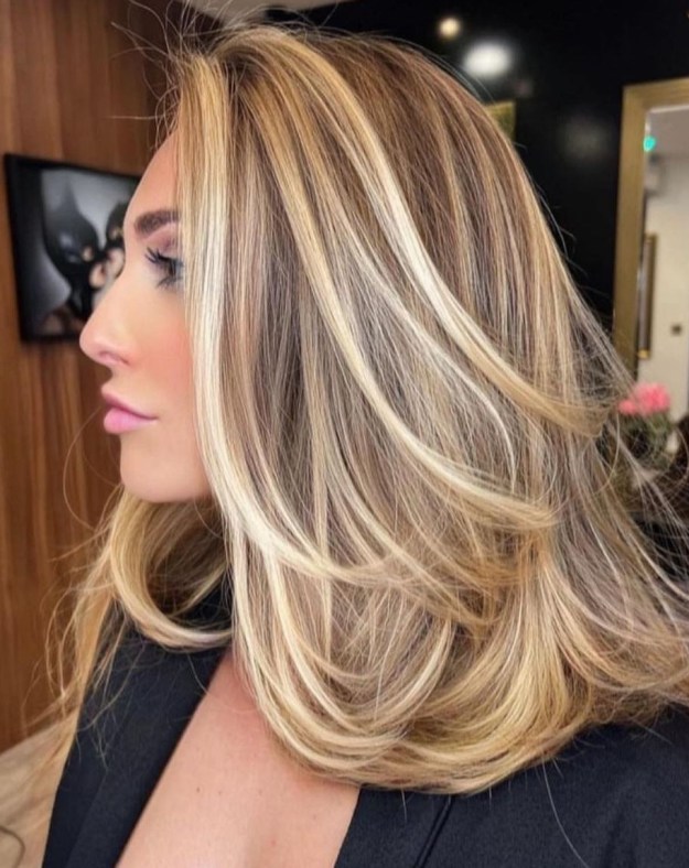 Chunky Golden Blonde Highlights and Brown Roots