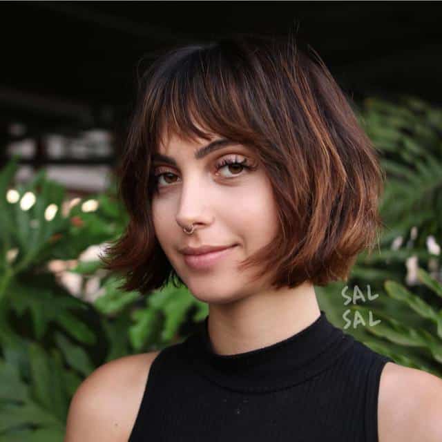 cute short bob hairstyle for thick hair