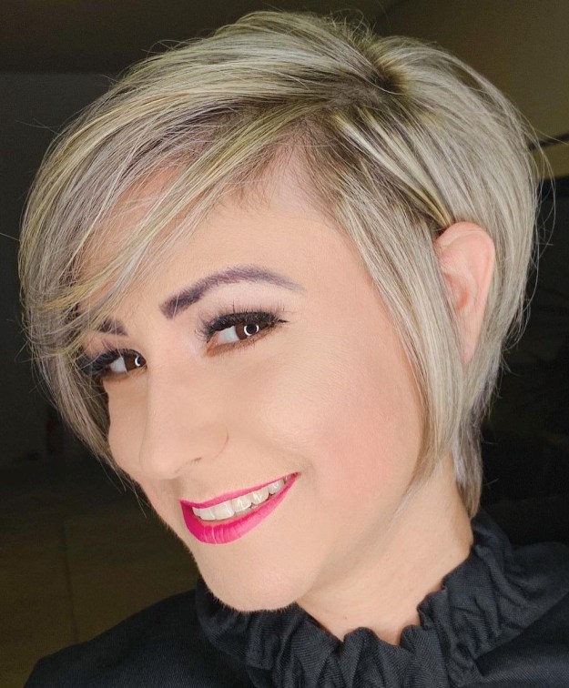 Deep Side Part Long Pixie