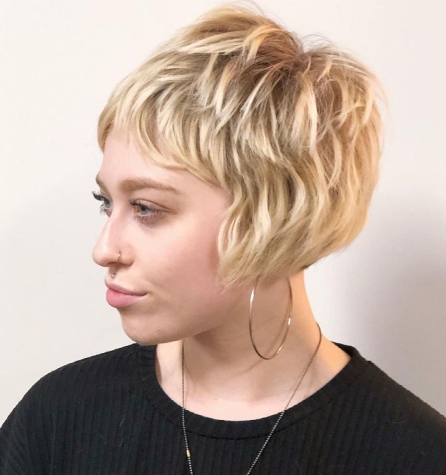 Ear Length Shaggy Bob Hairstyle