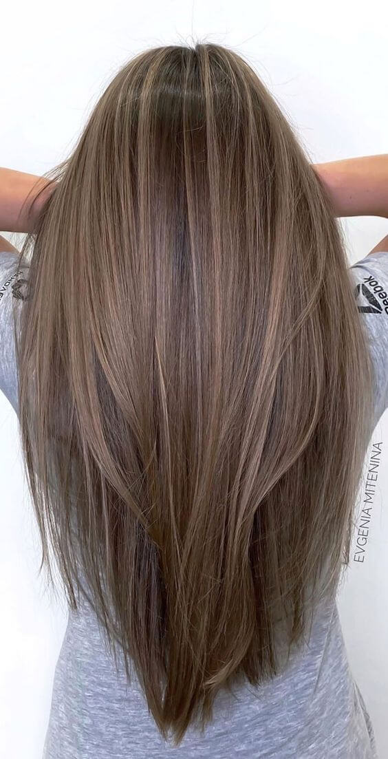 Fulfill Your Brunette Goals With These 22 Alluring Ash Brown Hairstyles - 113