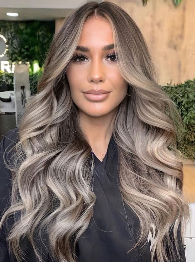 Glossy Healthy Hair with Ash Blonde Balayage