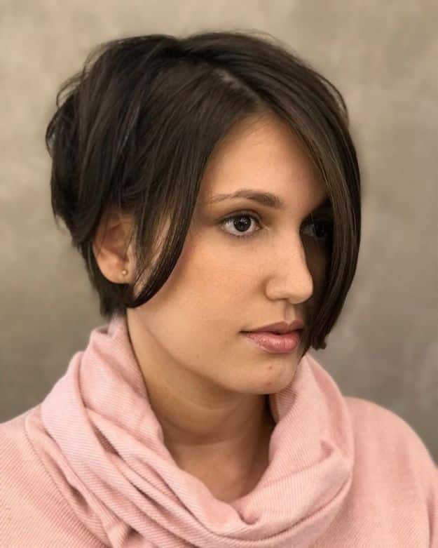 Haircut with Long Front Layered and Graduated Back