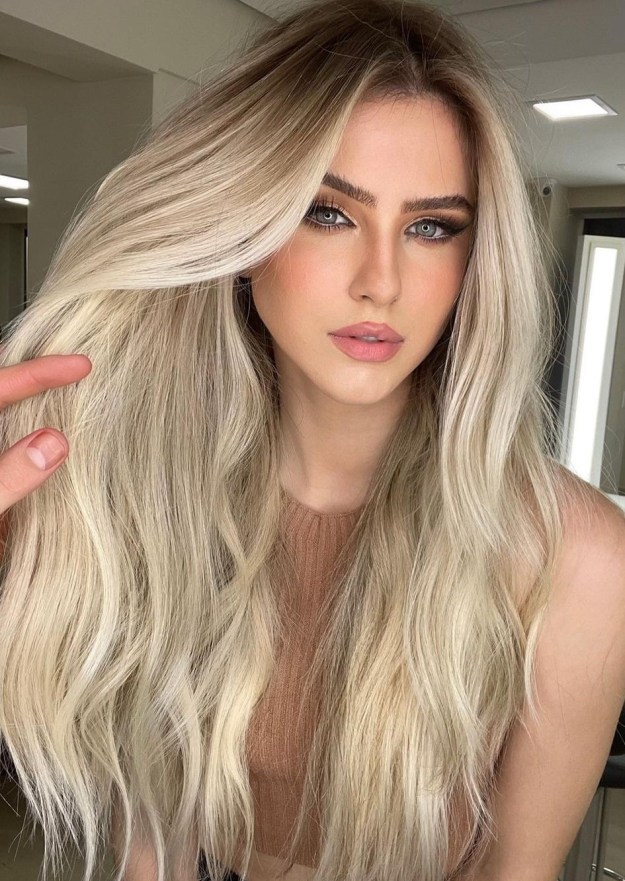 Light Blonde Long Hair with Deep Roots