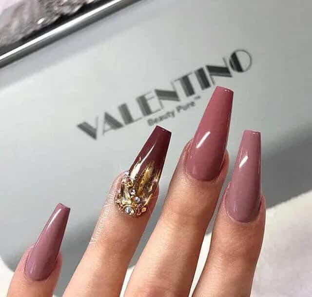 Marvelous Mauve Art Nouveau Burgundy Nails