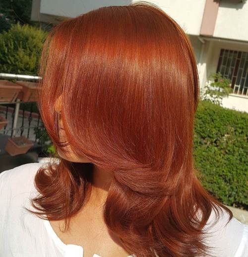 Medium Layered Auburn Hair Cut