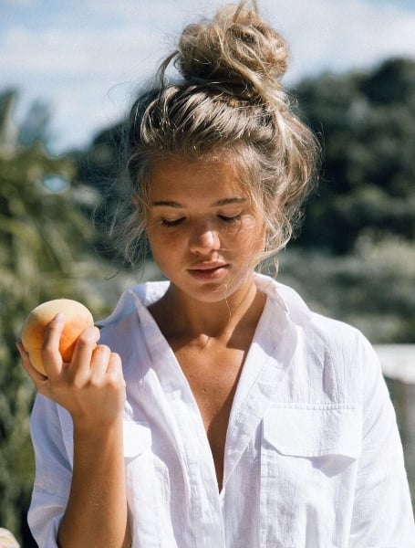 Messy Bun