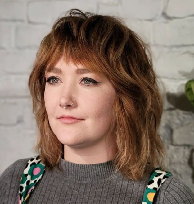 Shaggy Bob with Bottleneck Bangs for Round Faces