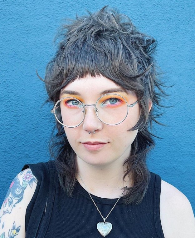 Shaggy Mullet with Short Curtain Bangs