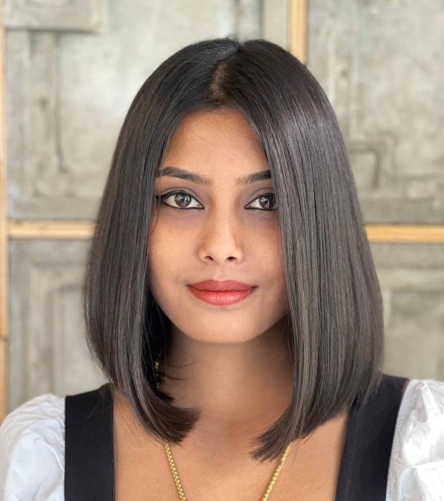 Straight Shoulder Length Bob with Rounded Ends