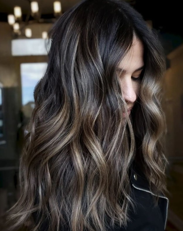 Subtle Highlights on Dark Brown Locks