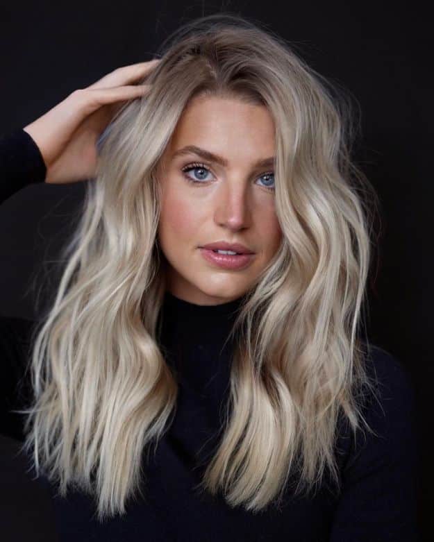 Warm Bronde Hair with Ash Highlights