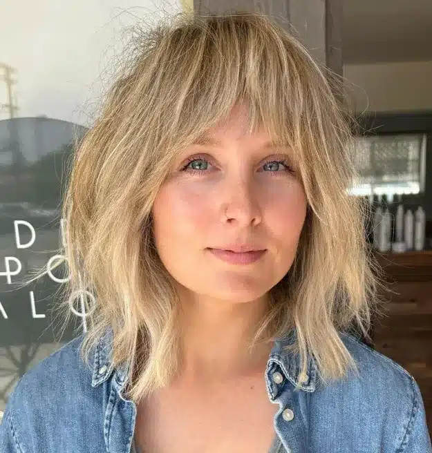 Textured Curtain Bangs on A Lob