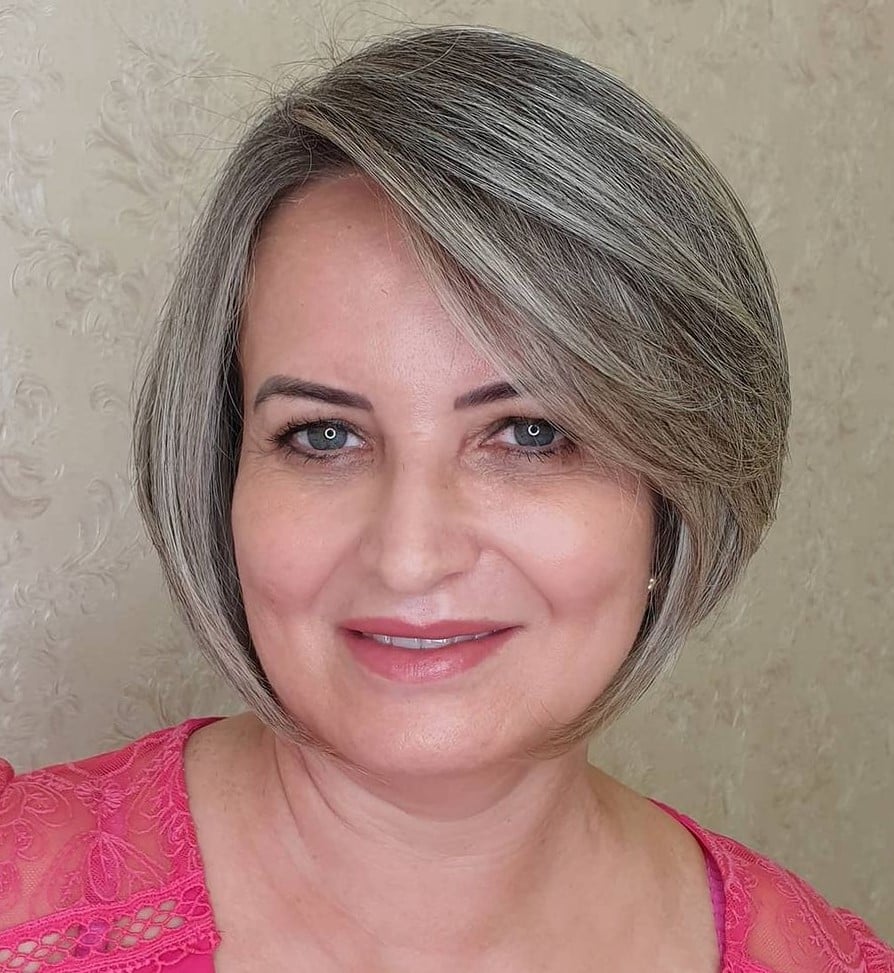 Gray Bob with Deep Side Part